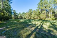 1910 Old Groveland Road, Pembroke, GA 31321