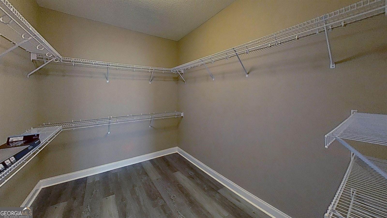 2026 Pin Oak Terrace, Bonaire, GA 31005