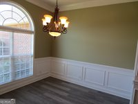 2026 Pin Oak Terrace, Bonaire, GA 31005