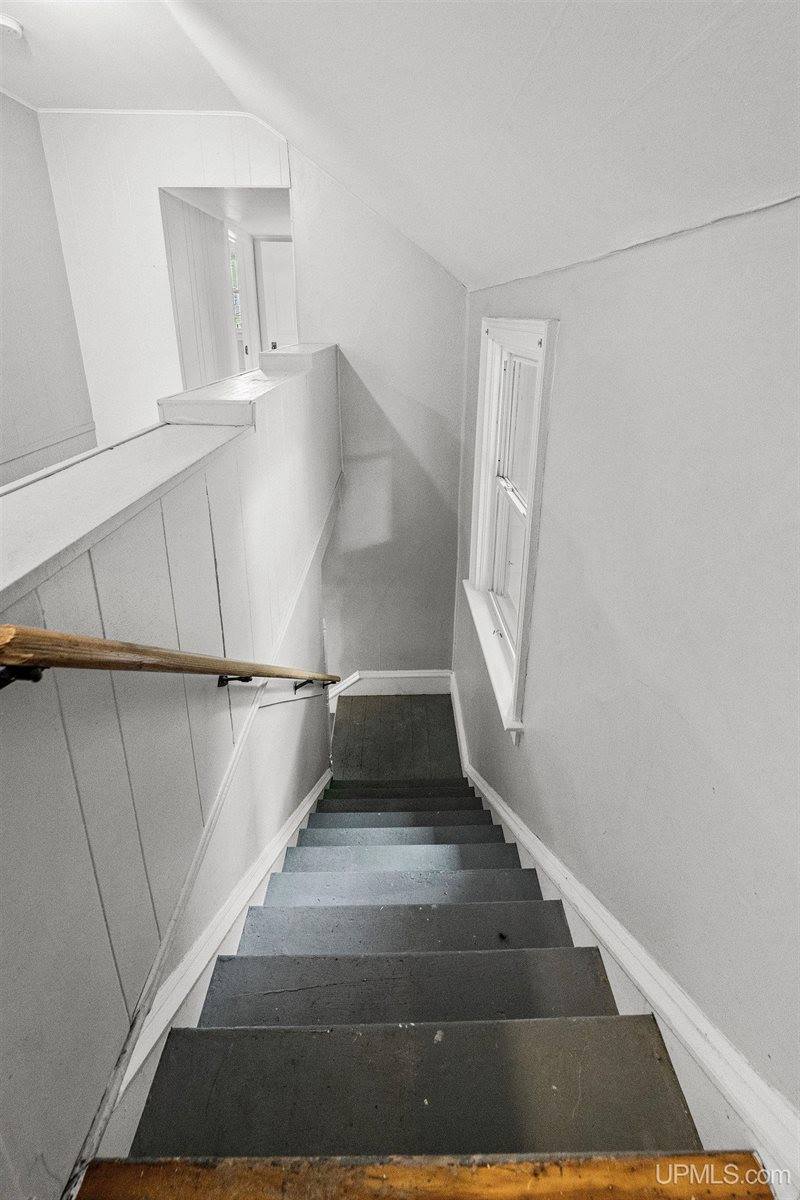 120 E Main Street, Negaunee, MI 49866