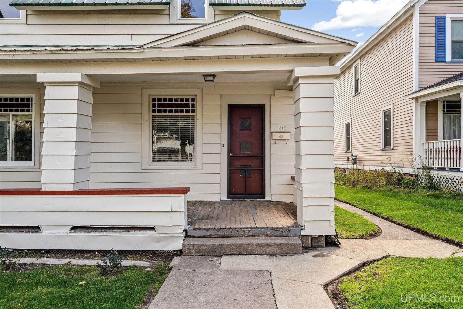 120 E Main Street, Negaunee, MI 49866