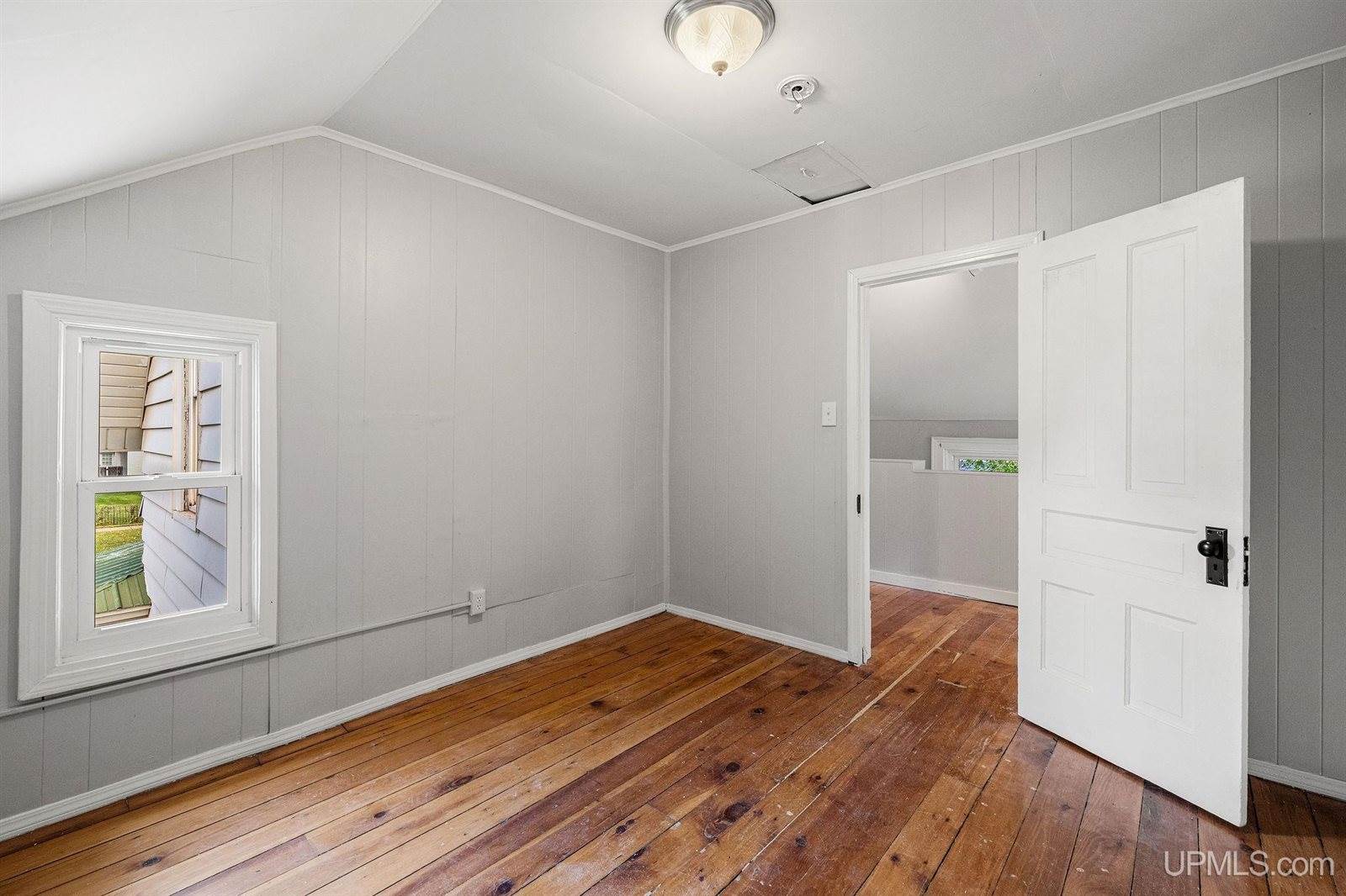 120 E Main Street, Negaunee, MI 49866