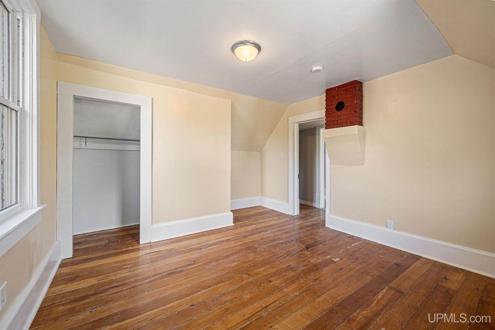 120 E Main Street, Negaunee, MI 49866