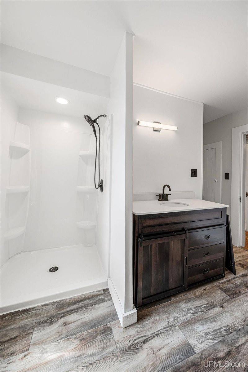 120 E Main Street, Negaunee, MI 49866