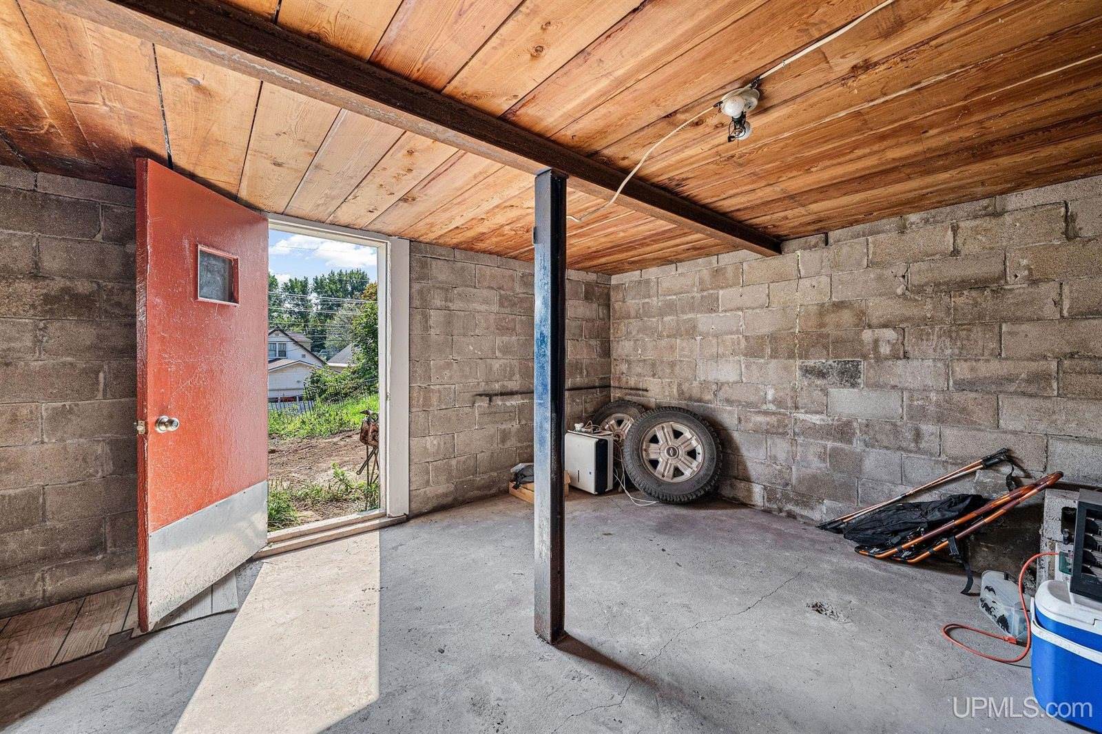 120 E Main Street, Negaunee, MI 49866