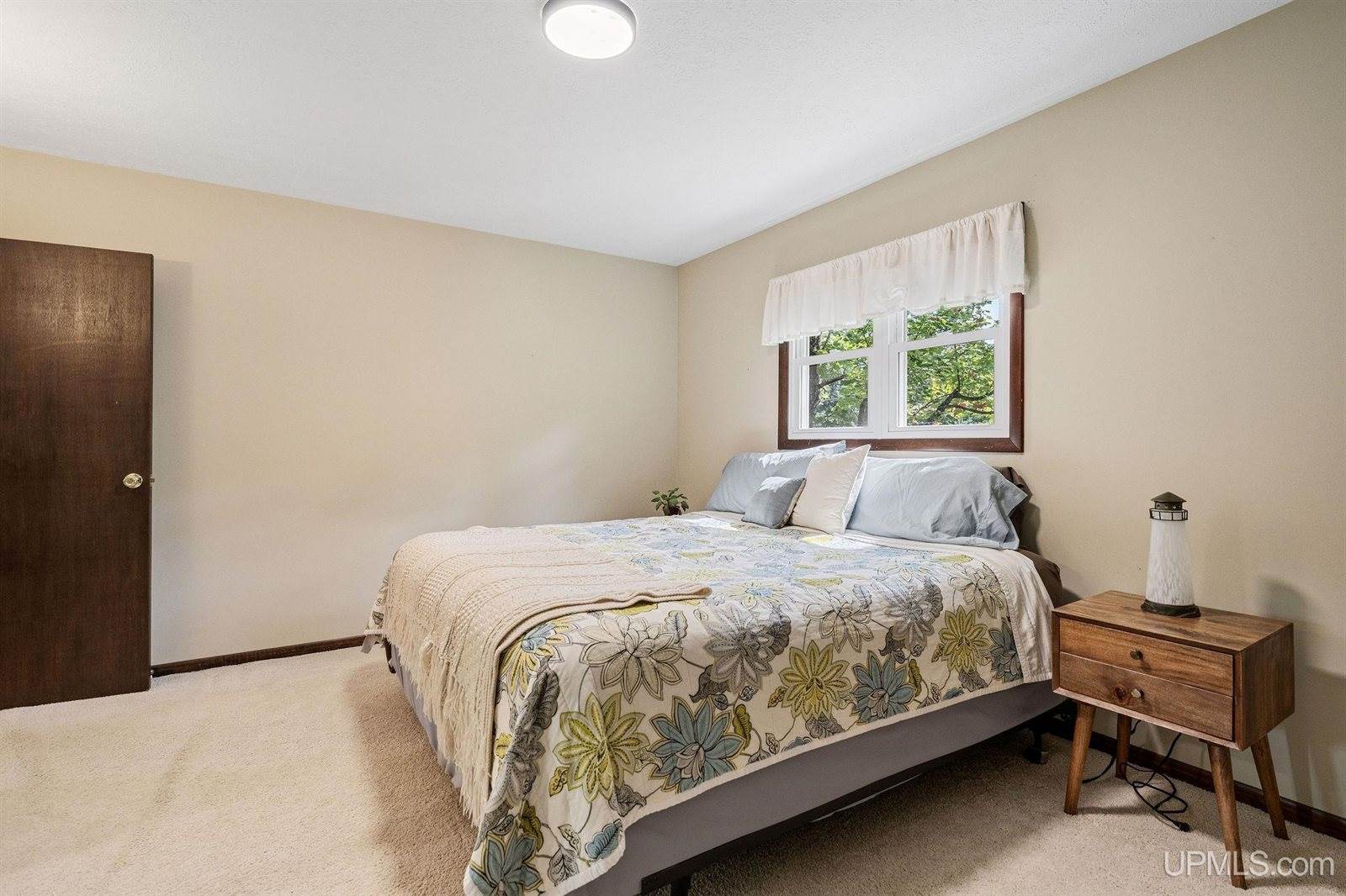 23 Horseshoe Lake Circle, Negaunee, MI 49866