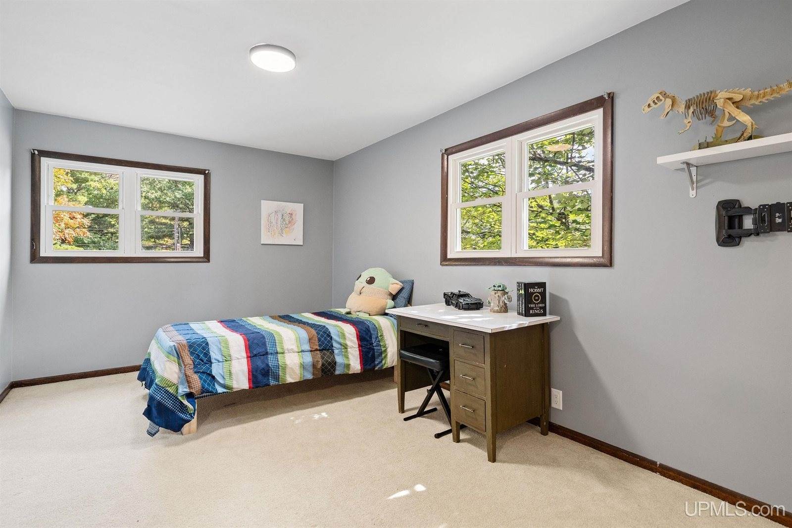 23 Horseshoe Lake Circle, Negaunee, MI 49866