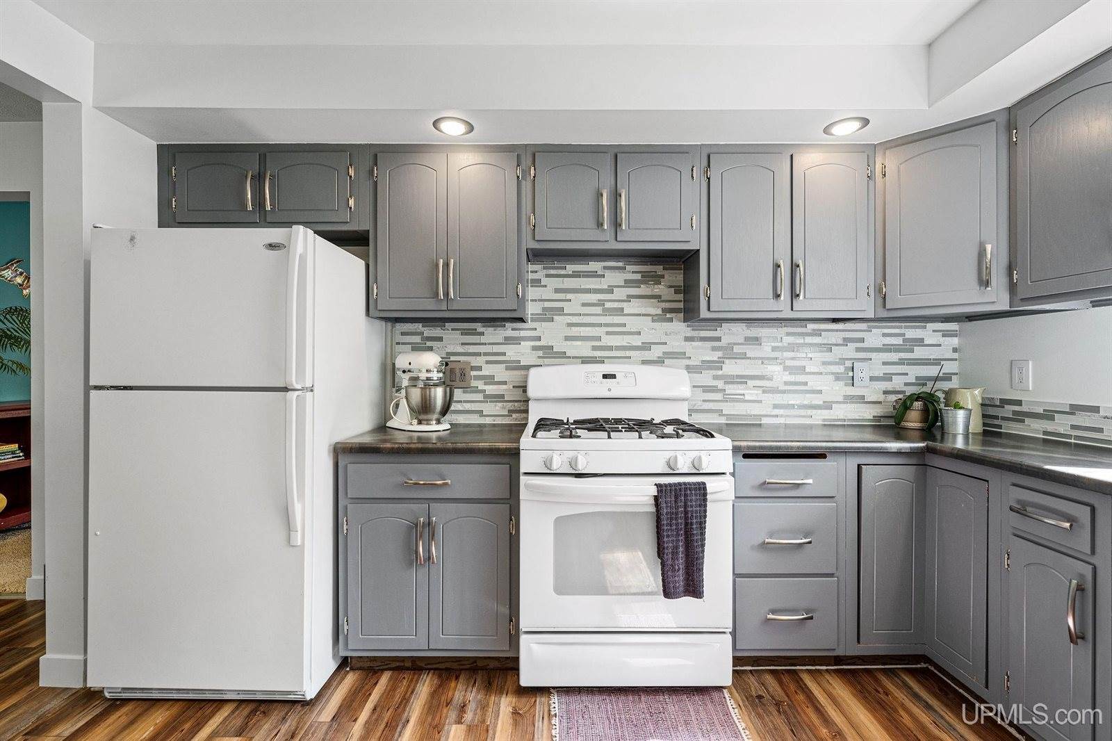 23 Horseshoe Lake Circle, Negaunee, MI 49866