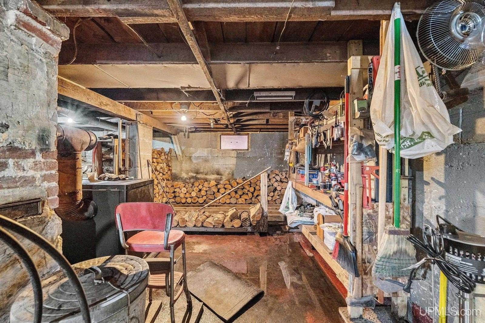 25360 US 41 Highway, Champion, MI 49814