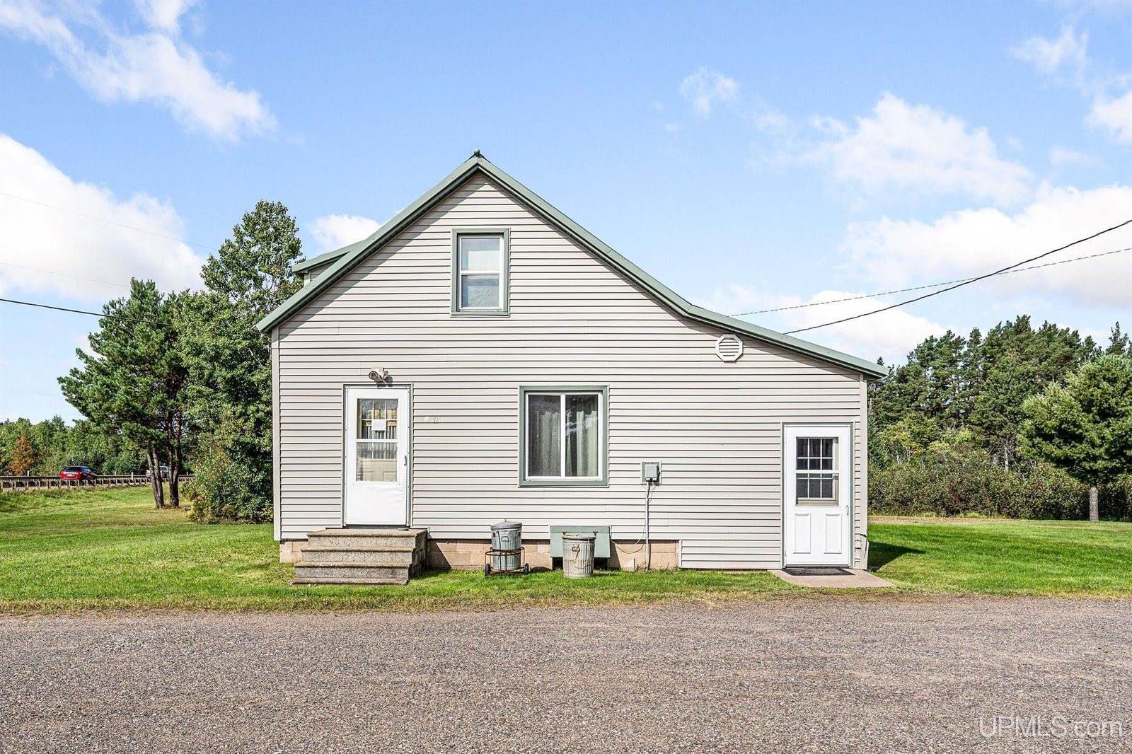 25360 US 41 Highway, Champion, MI 49814