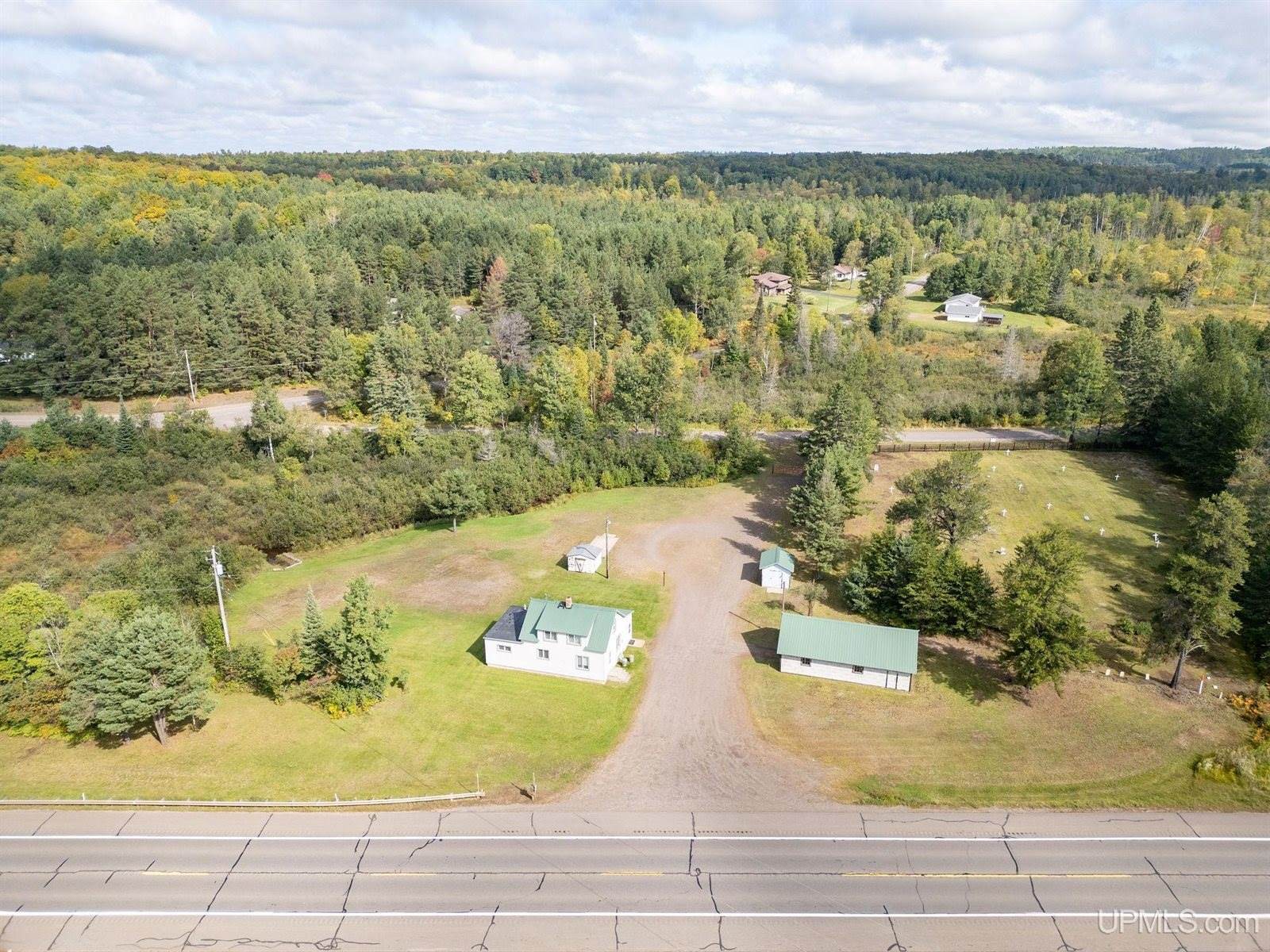 25360 US 41 Highway, Champion, MI 49814