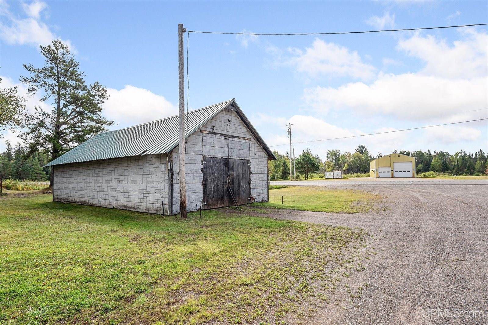 25360 US 41 Highway, Champion, MI 49814