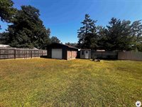 411 Central Ave, Wake Village, TX 75501