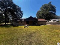 411 Central Ave, Wake Village, TX 75501