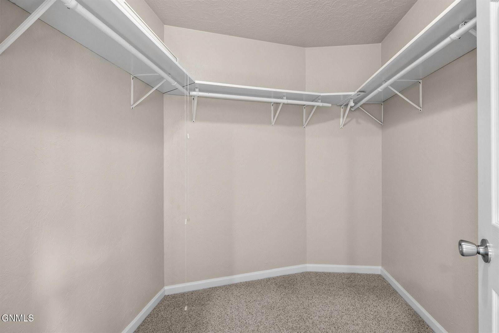 2514 15th Avenue West, Williston, ND 58801