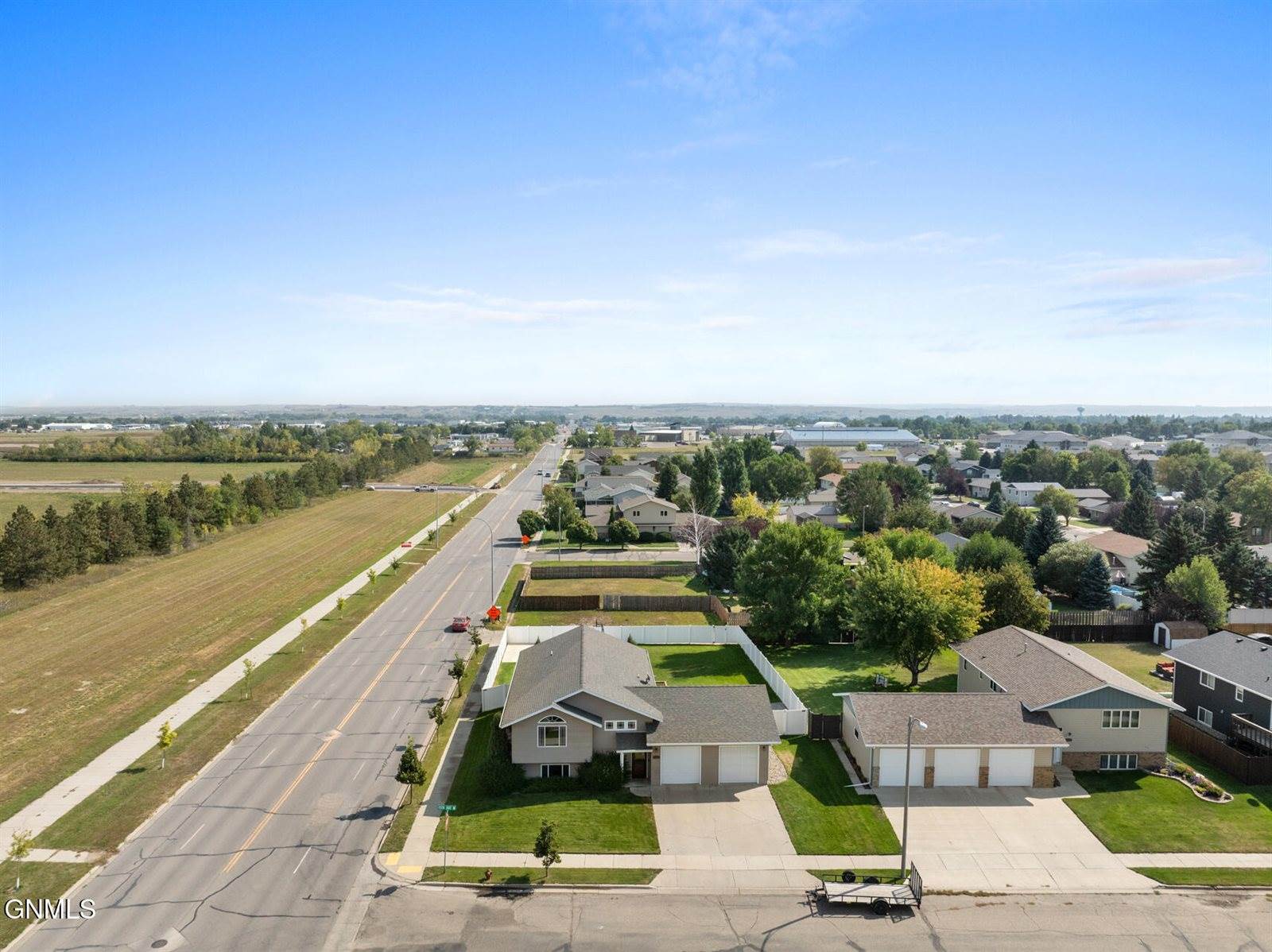 2514 15th Avenue West, Williston, ND 58801