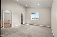 2514 15th Avenue West, Williston, ND 58801