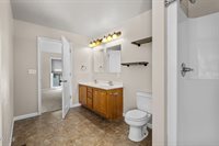 2514 15th Avenue West, Williston, ND 58801