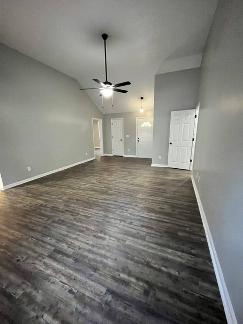 102 Crestview Church Road, Warner Robins, GA 31088