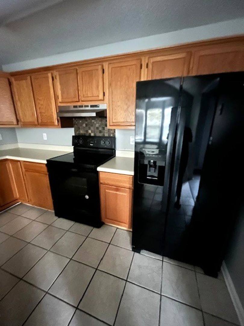 102 Crestview Church Road, Warner Robins, GA 31088