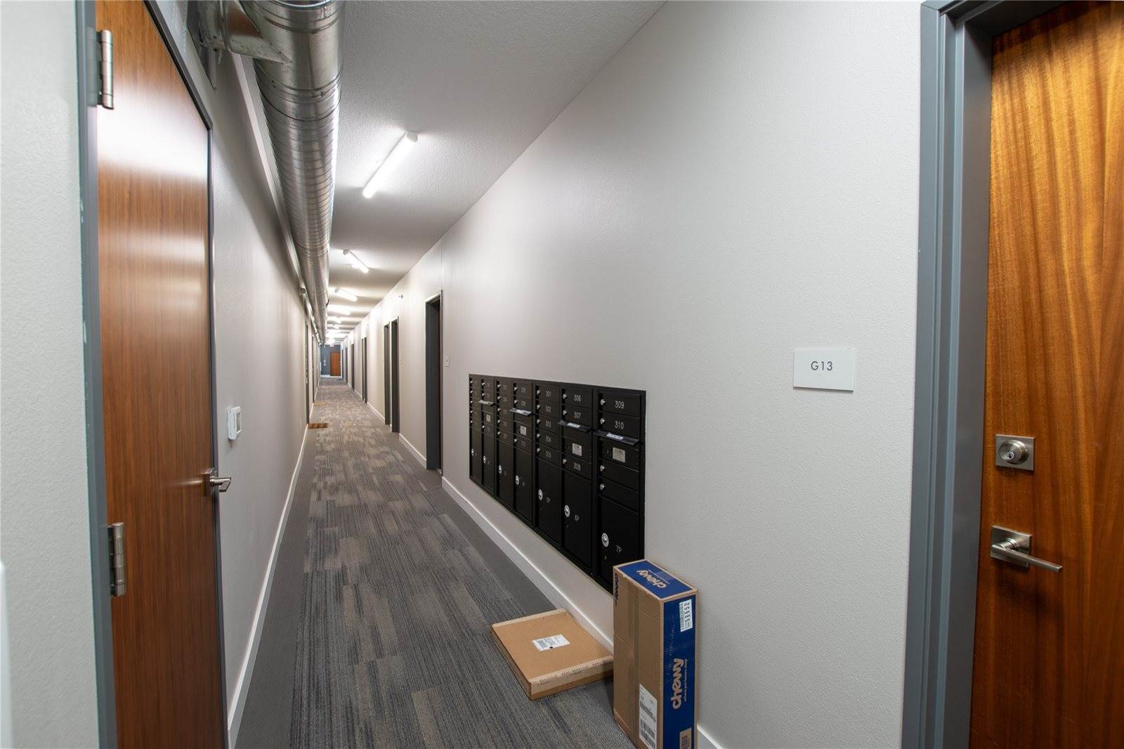 450 SW 7th Street, Des Moines, IA 50309