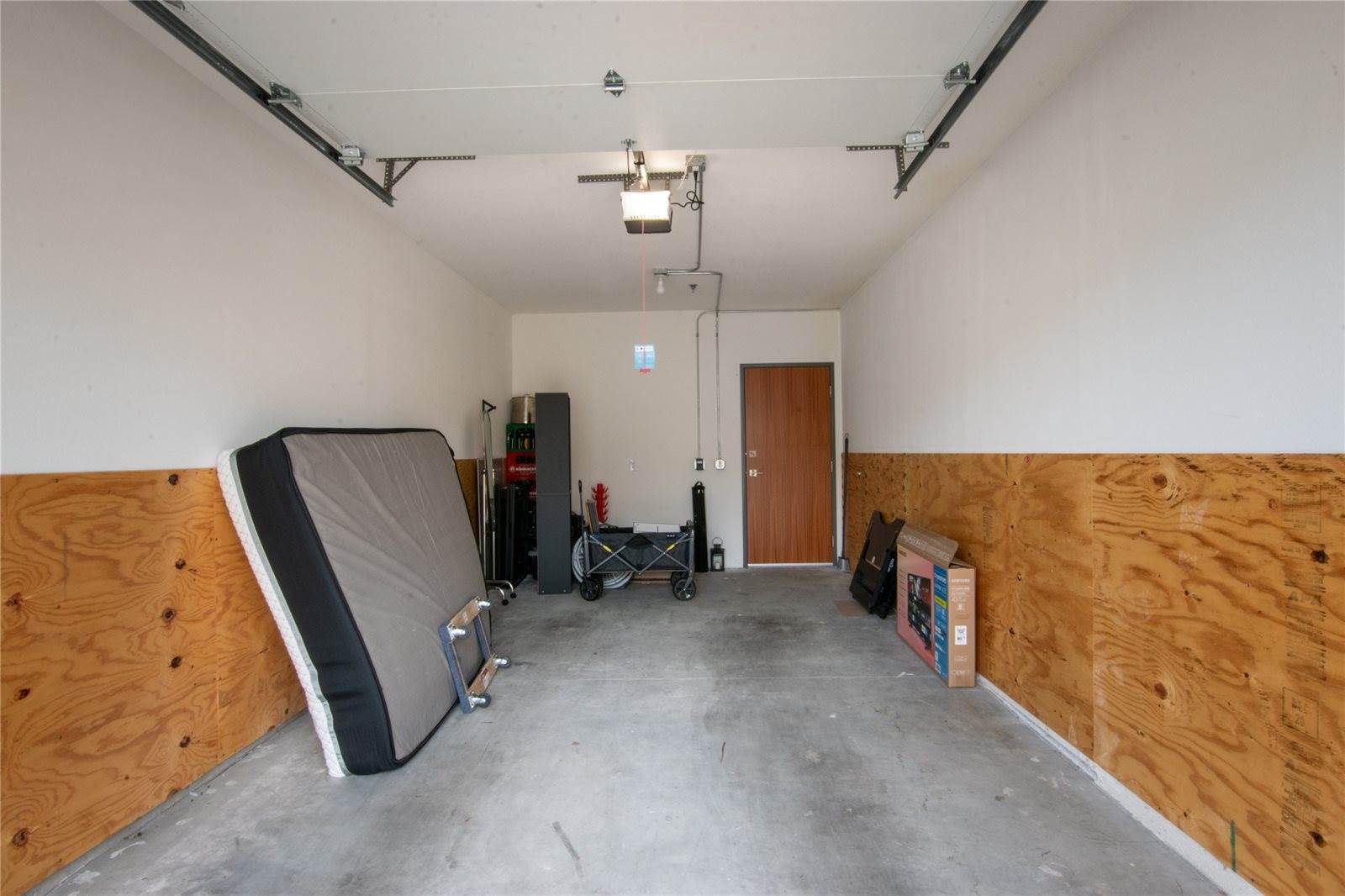 450 SW 7th Street, Des Moines, IA 50309