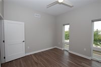 450 SW 7th Street, Des Moines, IA 50309