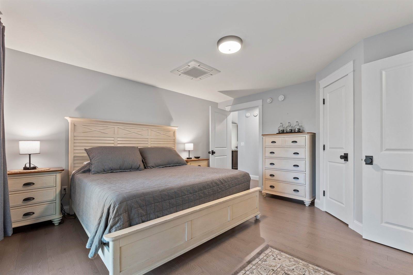 16 Meadowood Drive, Hallowell, ME 04347