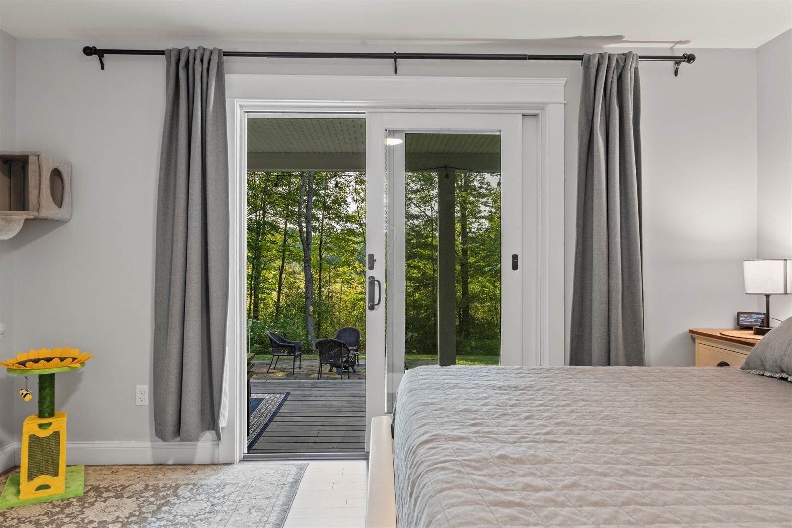 16 Meadowood Drive, Hallowell, ME 04347