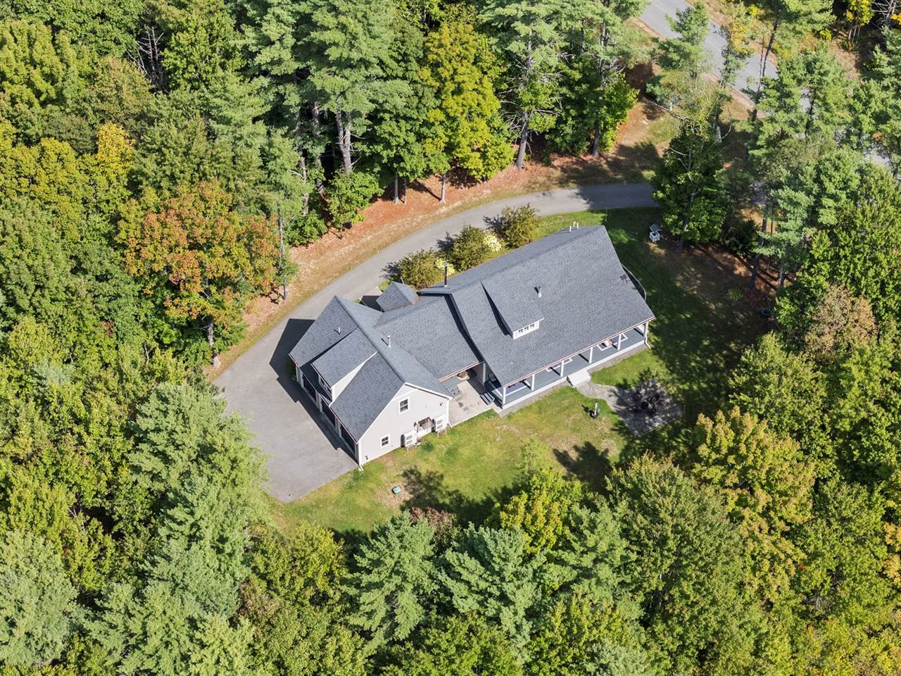 16 Meadowood Drive, Hallowell, ME 04347