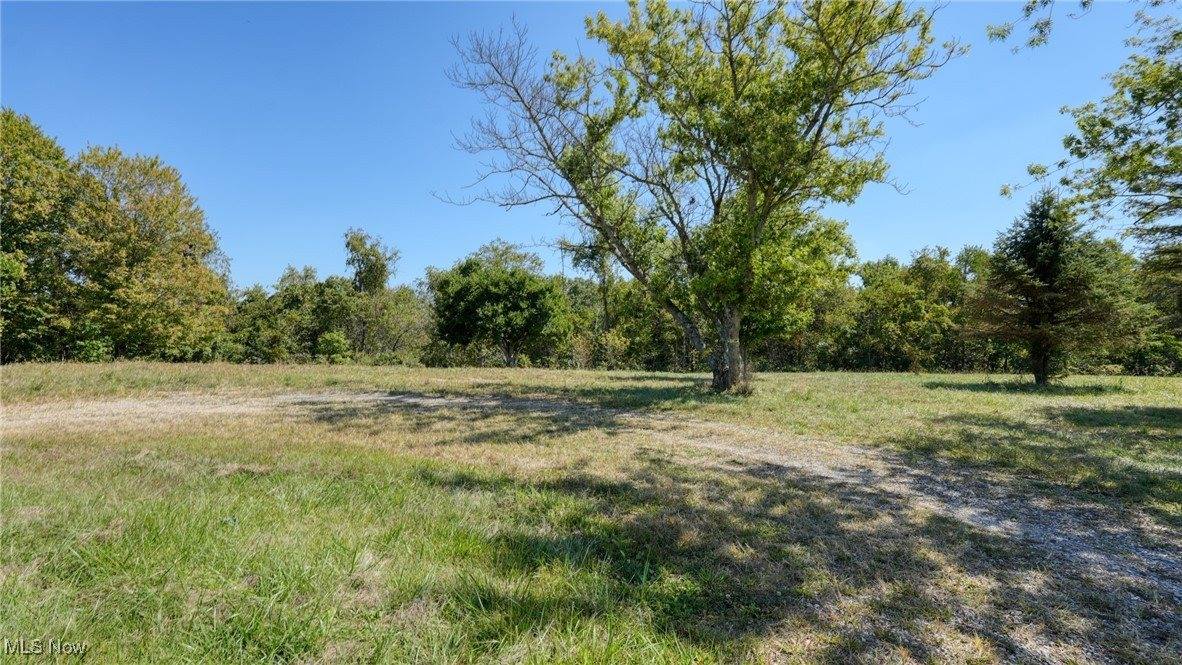 5580 Friendship Drive, New Concord, OH 43762