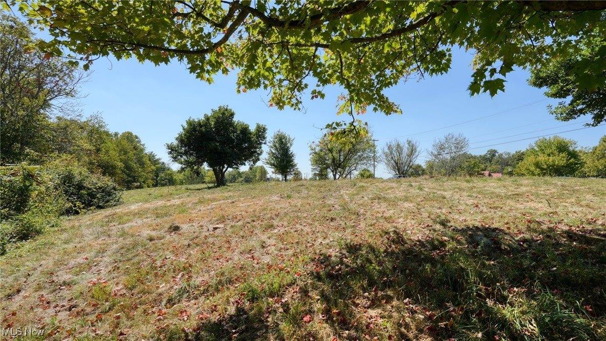 5580 Friendship Drive, New Concord, OH 43762