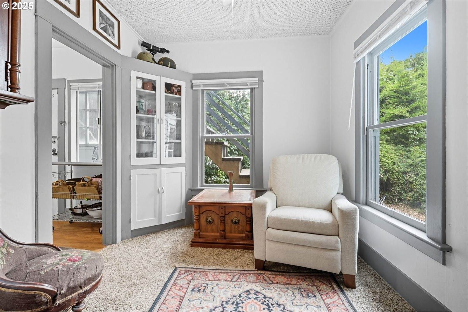 4215 SE 33RD Pl, Portland, OR 97202