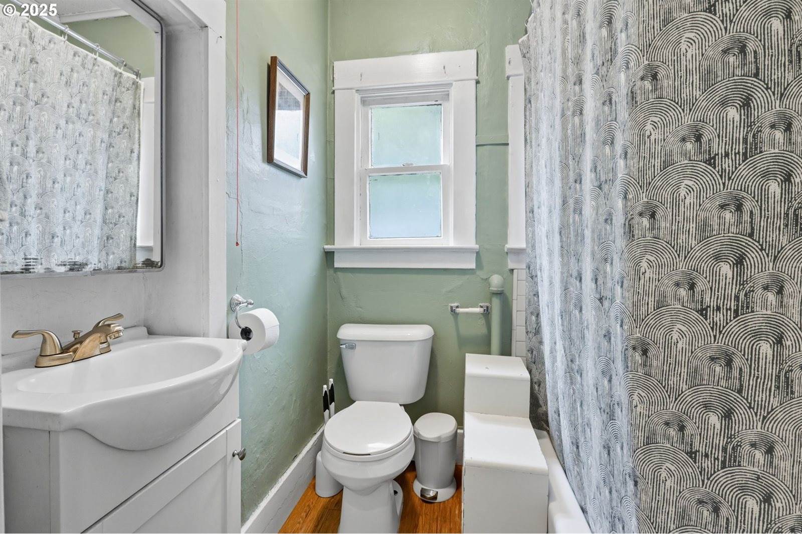 4215 SE 33RD Pl, Portland, OR 97202