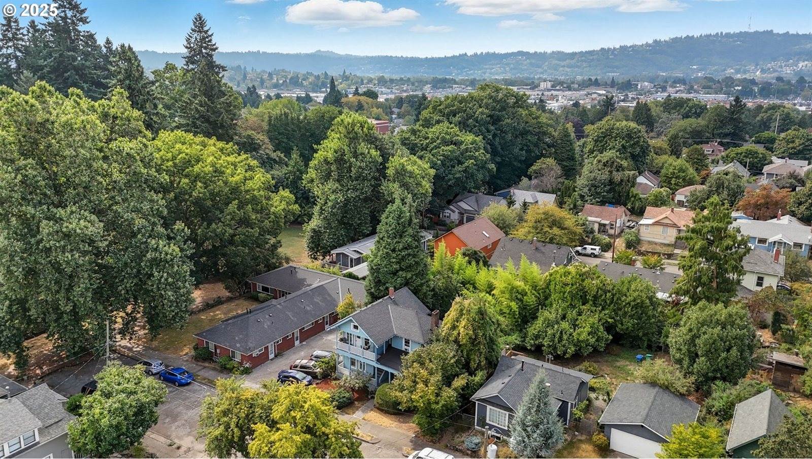 4215 SE 33RD Pl, Portland, OR 97202