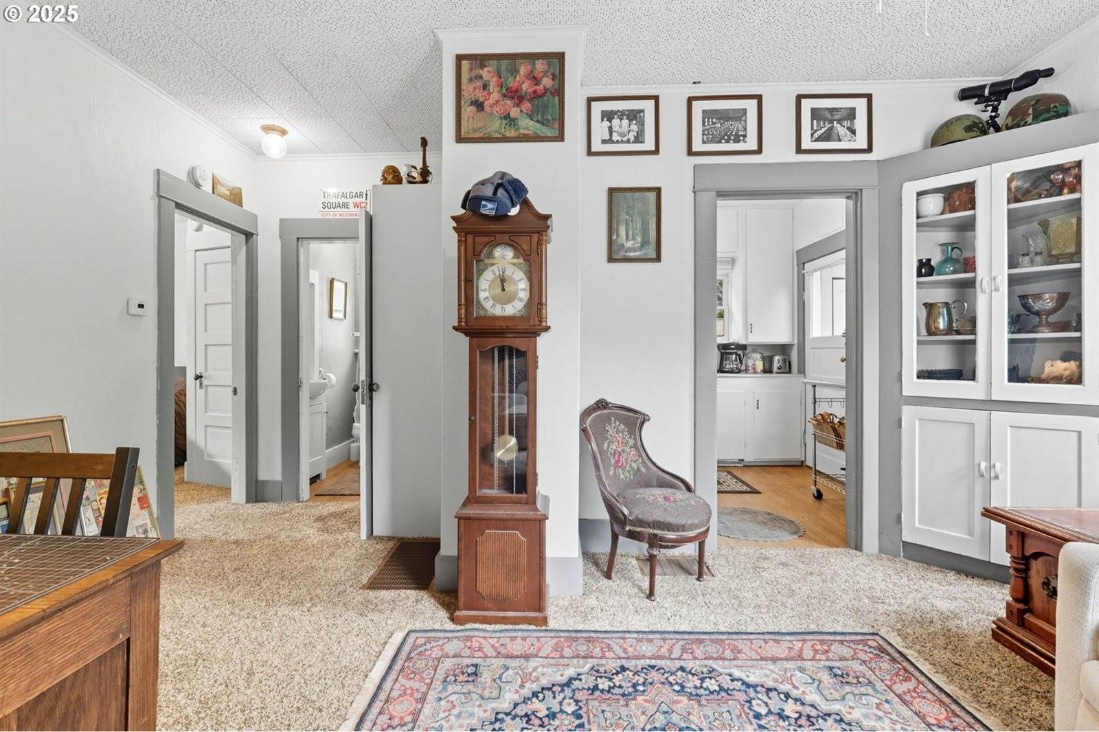 4215 SE 33RD Pl, Portland, OR 97202