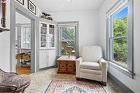 4215 SE 33RD Pl, Portland, OR 97202