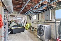 4215 SE 33RD Pl, Portland, OR 97202