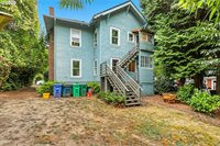 4215 SE 33RD Pl, Portland, OR 97202