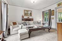 4215 SE 33RD Pl, Portland, OR 97202