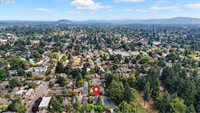 4215 SE 33RD Pl, Portland, OR 97202