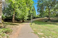 4215 SE 33RD Pl, Portland, OR 97202