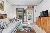 4215 SE 33RD Pl, Portland, OR 97202