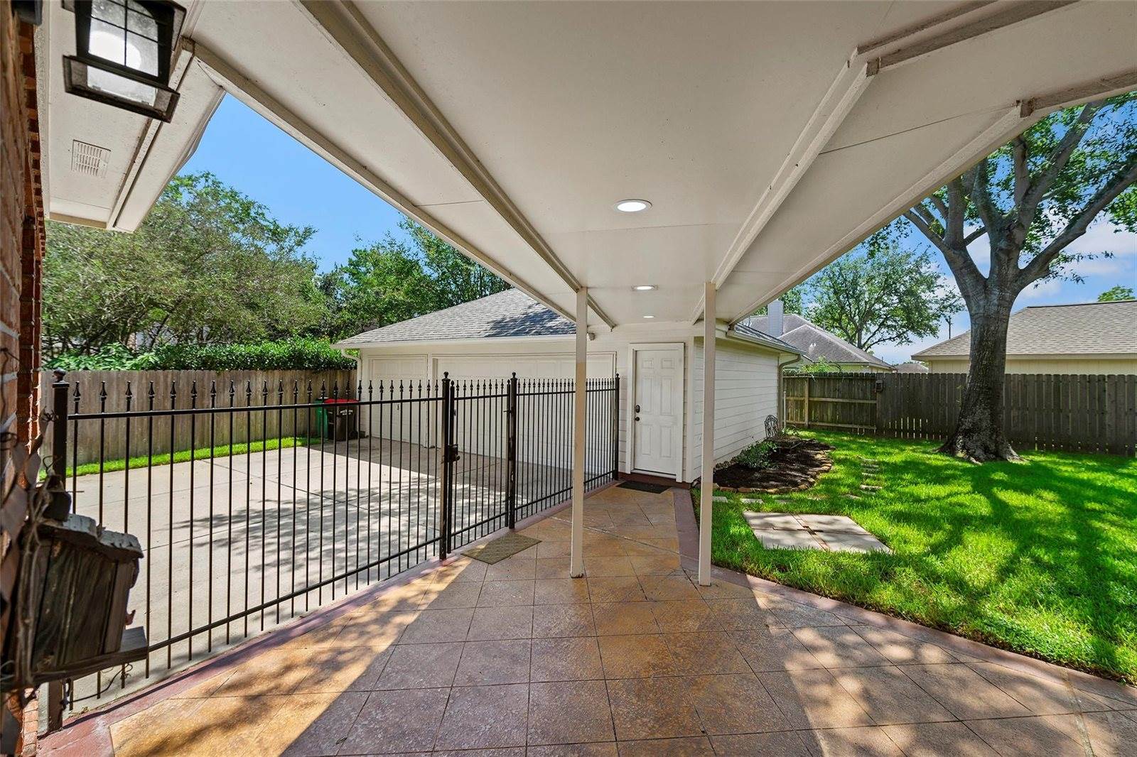 15106 Vista Heights Drive, Cypress, TX 77433