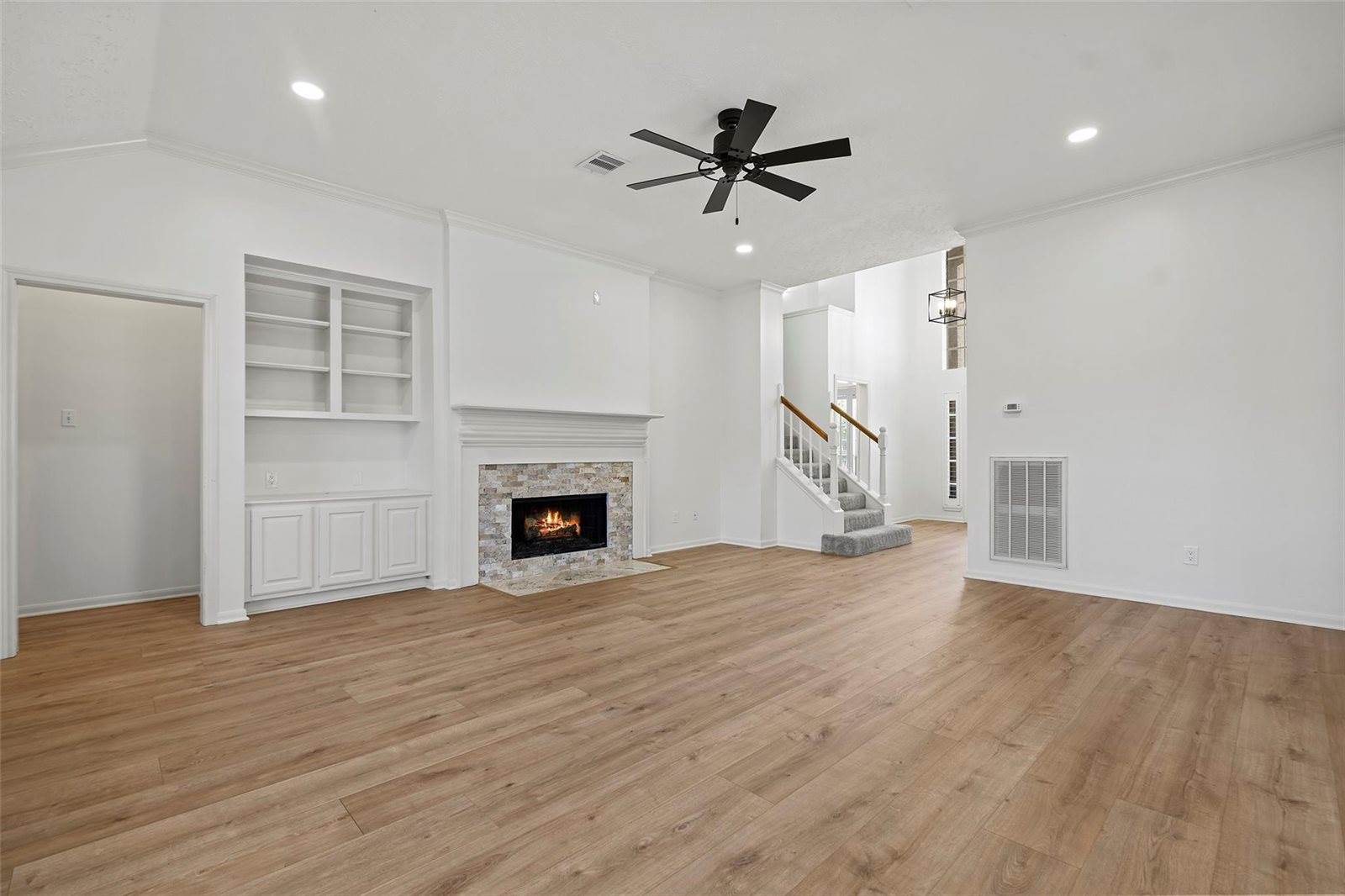 15106 Vista Heights Drive, Cypress, TX 77433