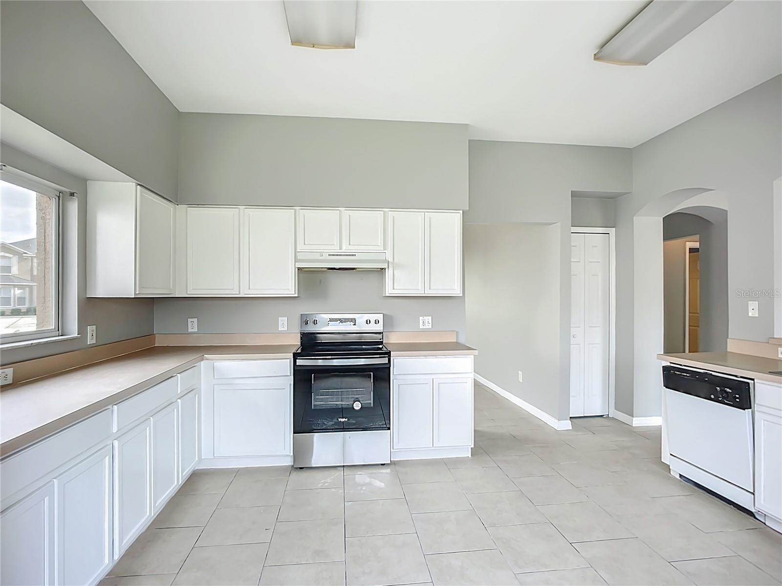 11125 Sailbrooke Drive, Riverview, FL 33579