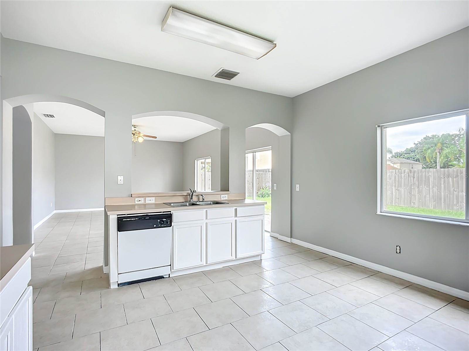 11125 Sailbrooke Drive, Riverview, FL 33579