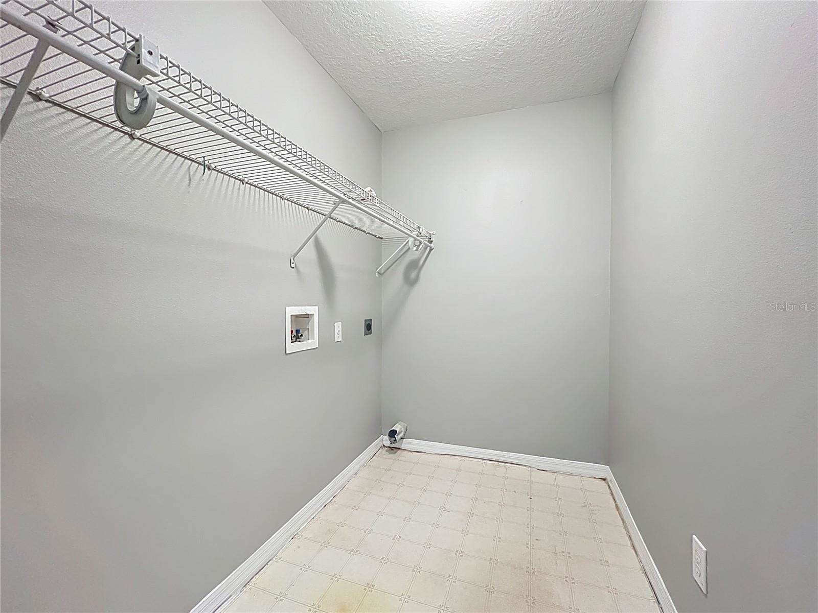 11125 Sailbrooke Drive, Riverview, FL 33579