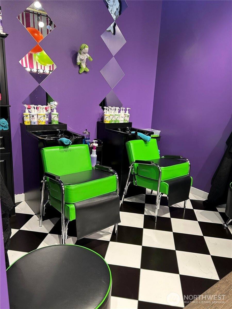 31231 3rd Avenue, Black Diamond, WA 98010