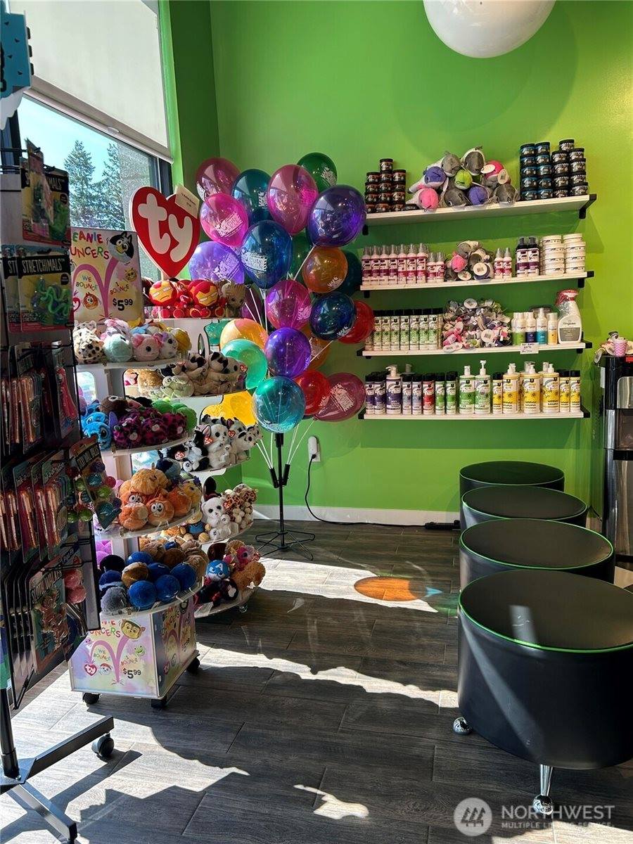 31231 3rd Avenue, Black Diamond, WA 98010